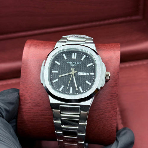 Patek philip silver with black dial with day&date